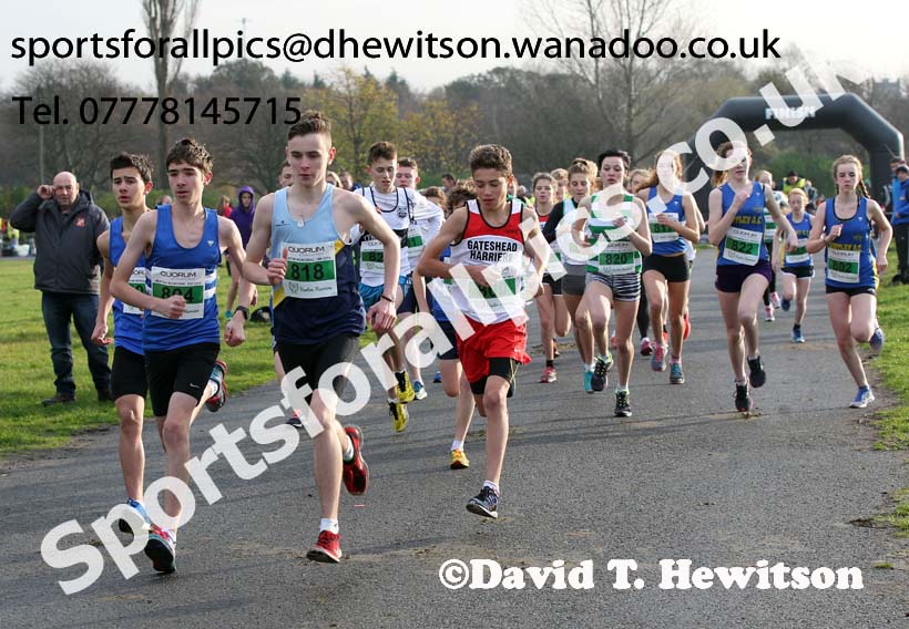 Under-15s Heaton Harriers Memorial Road Race. Photo: David T. Hewitson/Sports for All Pics